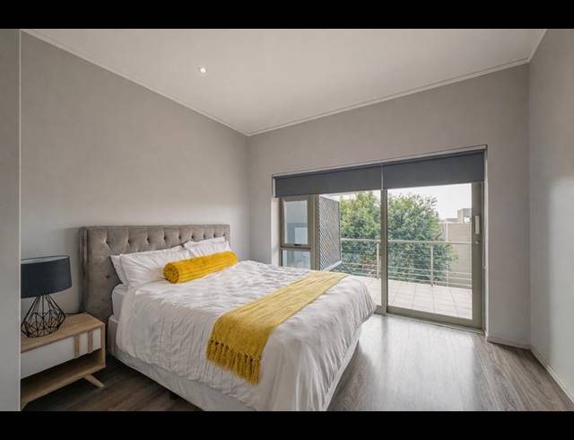 3 BEDROOM PROPERTY TO RENT IN OAKLANDS
